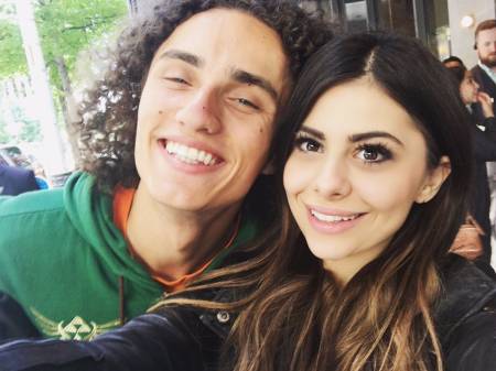 Kwebbelkop girlfriend 